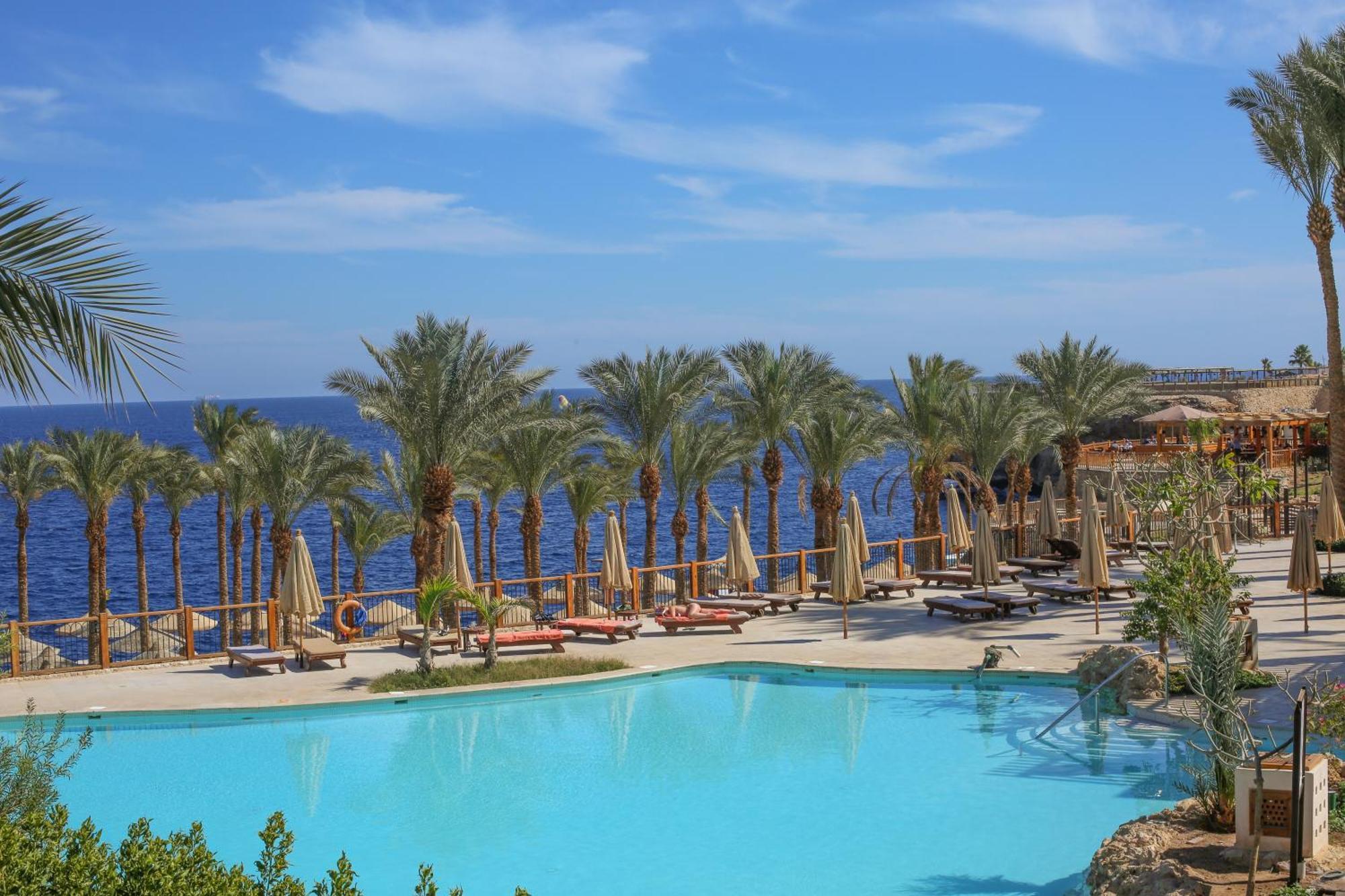 The Grand Hotel Sharm El Sheikh Bagian luar foto A resort in Sharm El Sheikh